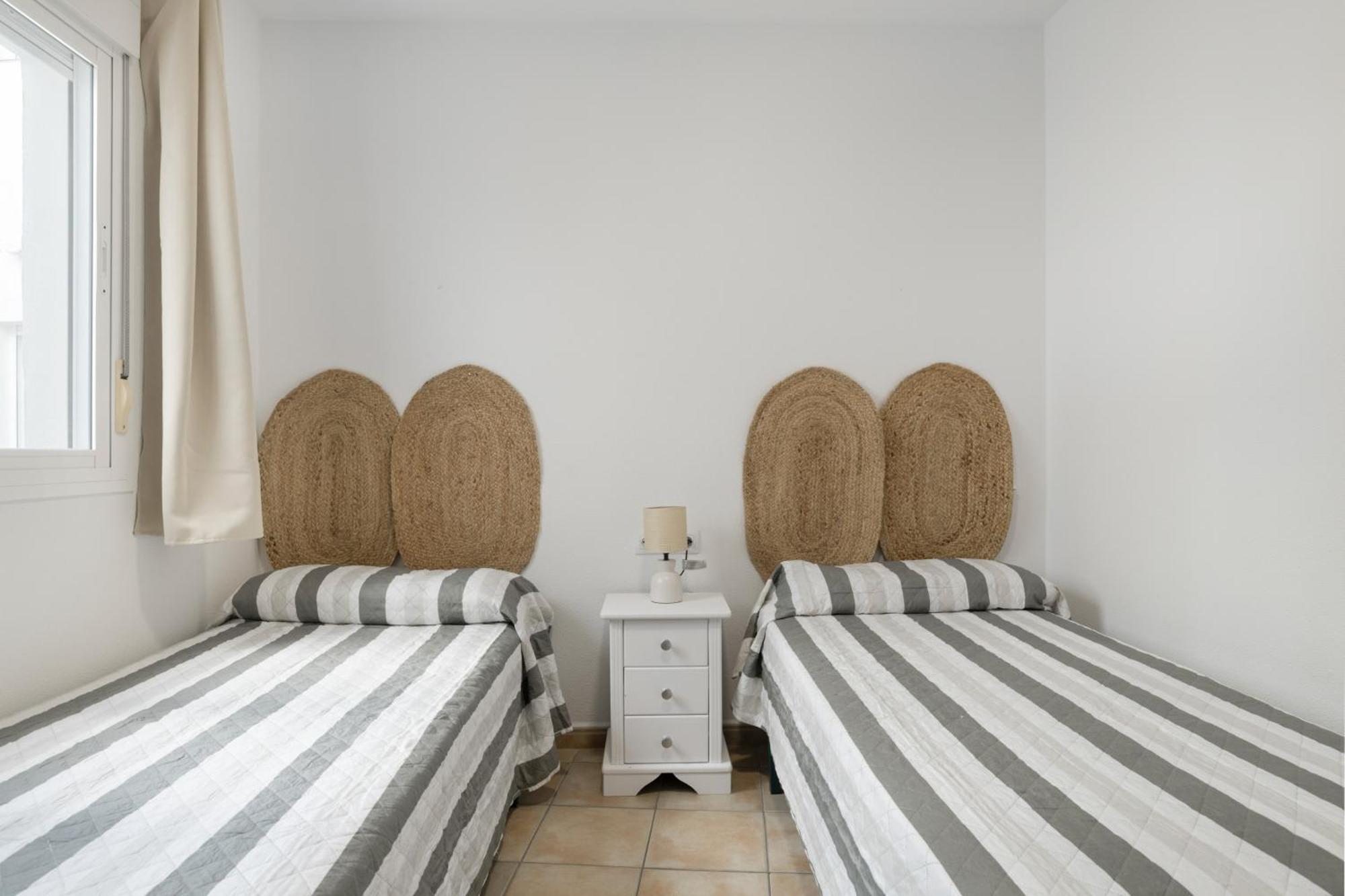 Apartamento Perez Zara 3 Conil De La Frontera Exterior foto